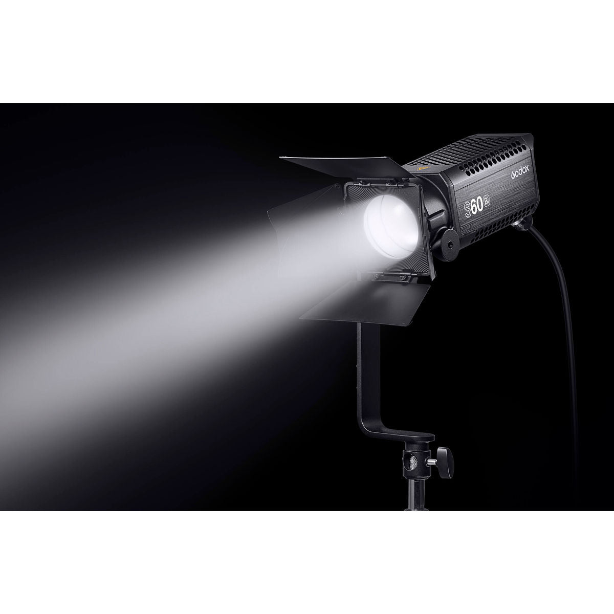 Godox S60-B Bi-Color LED Focusing 3-Light Kit